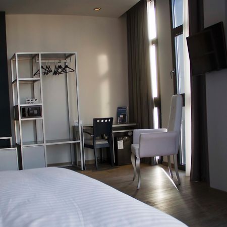 Hotel Santa Eulalia Puertollano Ngoại thất bức ảnh