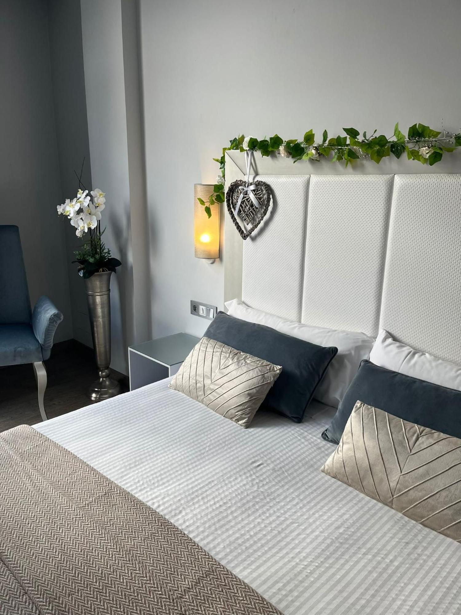Hotel Santa Eulalia Puertollano Ngoại thất bức ảnh