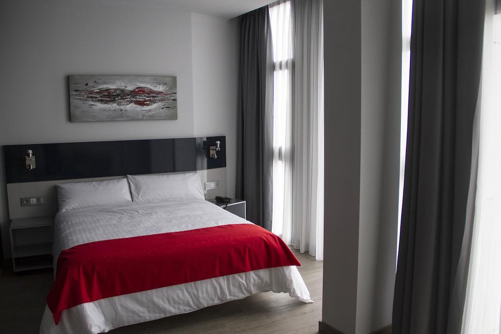 Hotel Santa Eulalia Puertollano Phòng bức ảnh